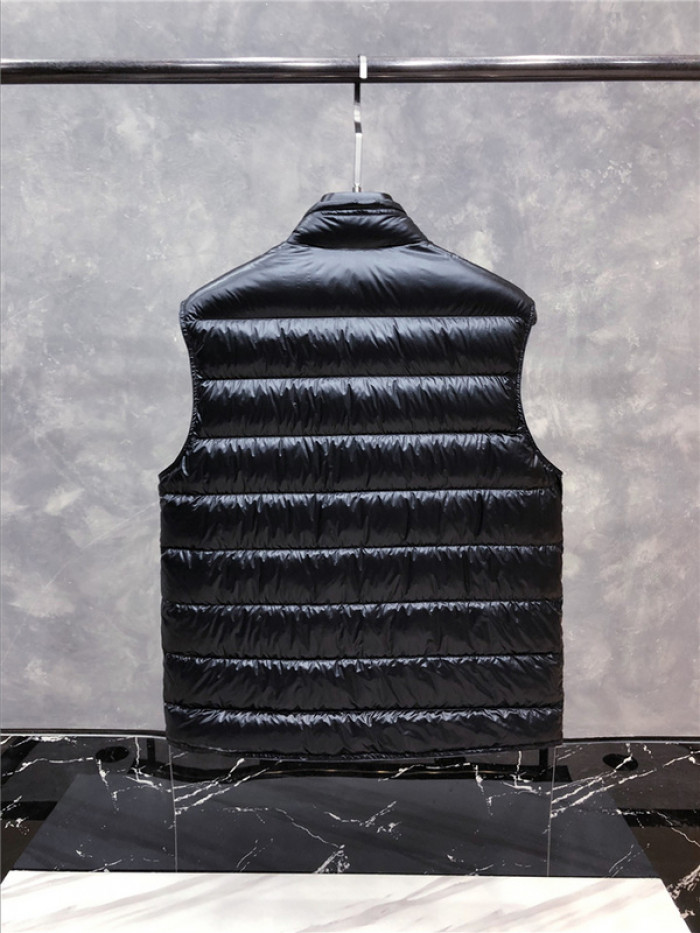 moncler down vest 37