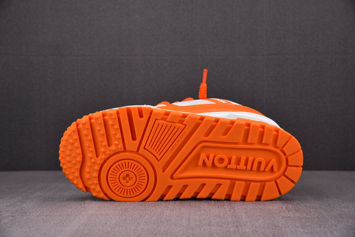 l&v snekaers l0000092