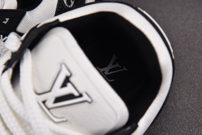 l&v snekaers l0000186