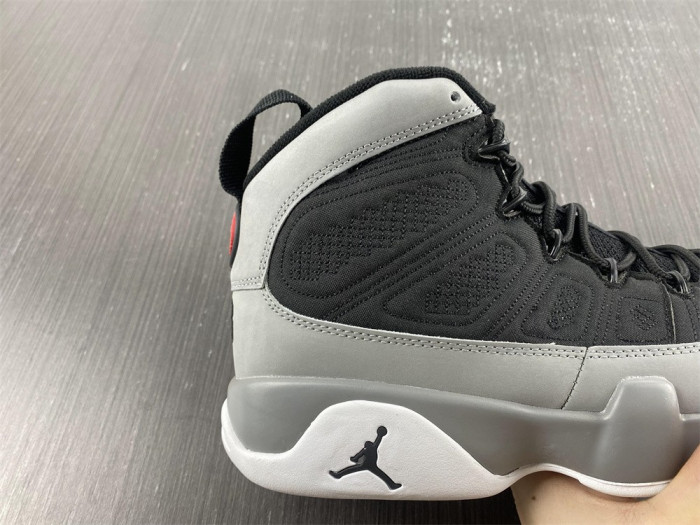 air jordan 9 retro particle grey ct8019-060