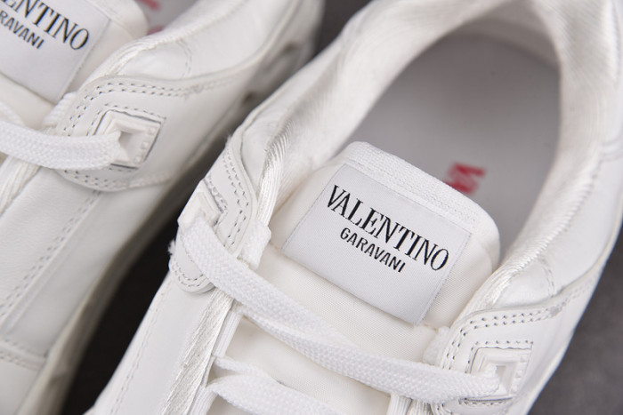 v*lentino sneakers vt000005