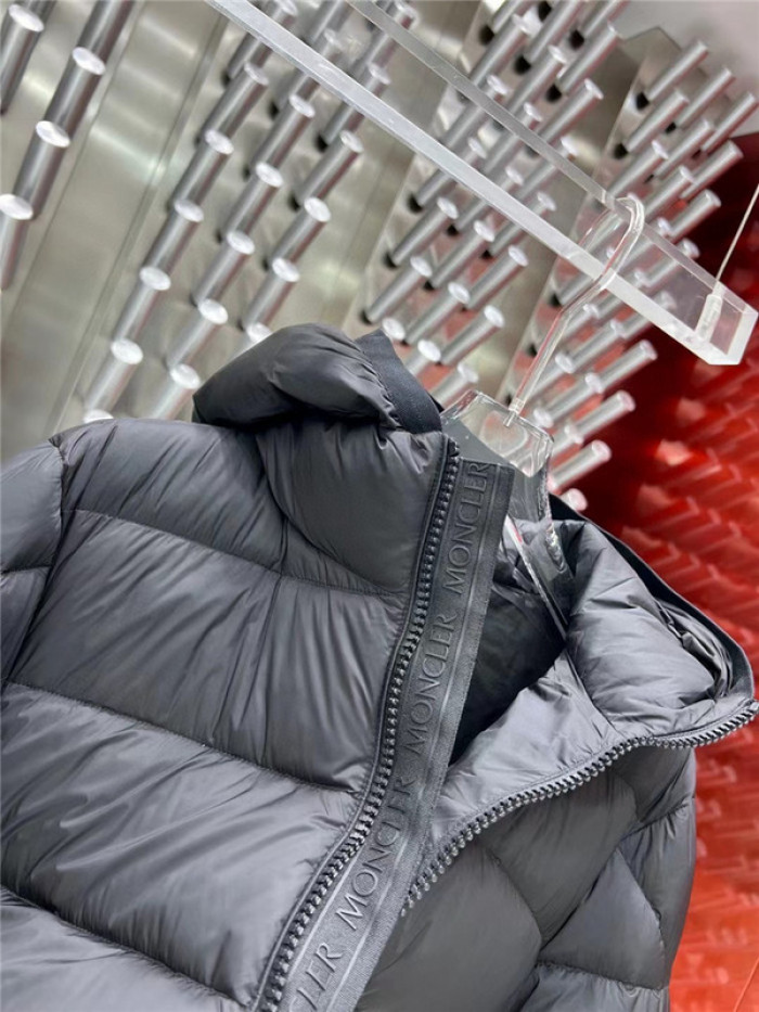 Moncler Down Jacket 54