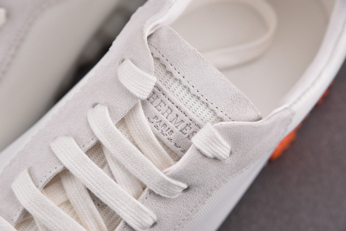 herme* snekaers h000007