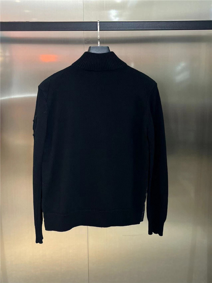 Moncler Down Jacket 60