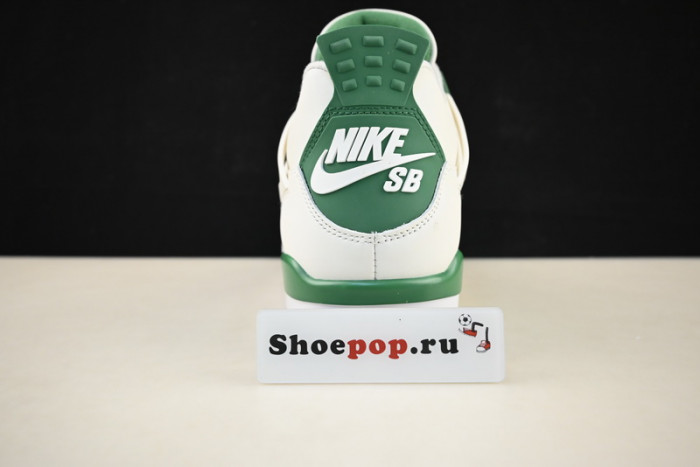 air jordan 4 retro sb pine green dr5415-103
