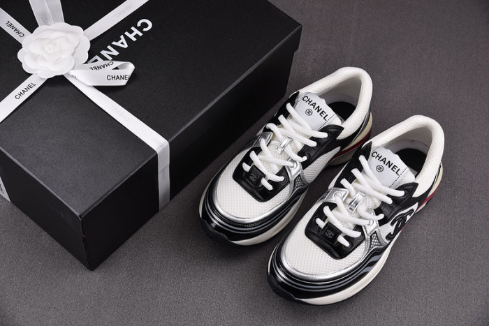 chane* snekaers c000028