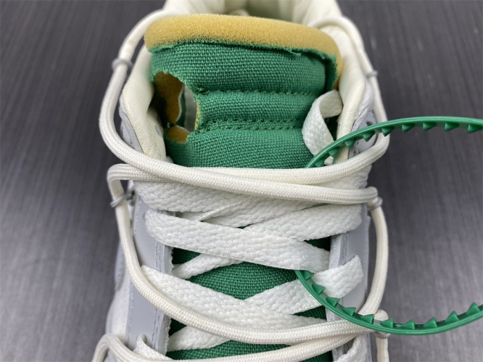 ofw x dunk low “25 of 50” dm1602-121