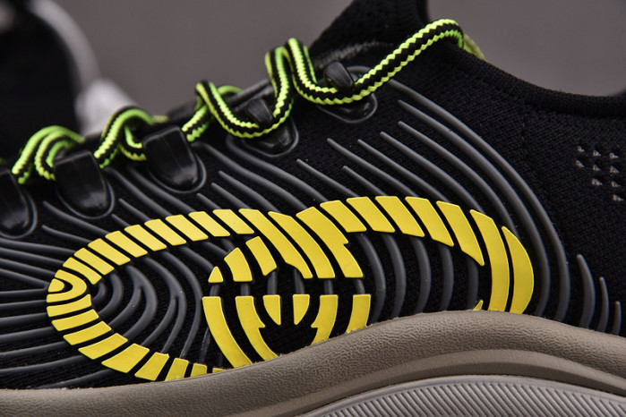 G*u*i* trainer sneaker80