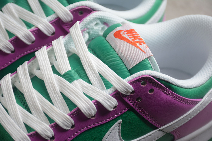 nike dunk low stadium green fuchsia fd9924-311