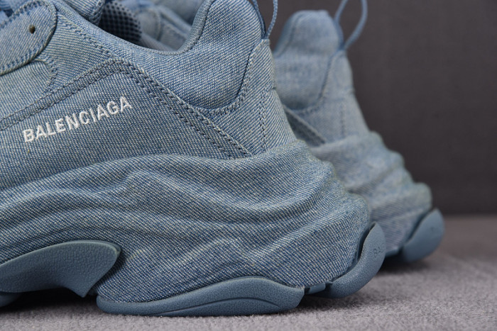 triples trainer sneakers 2000070