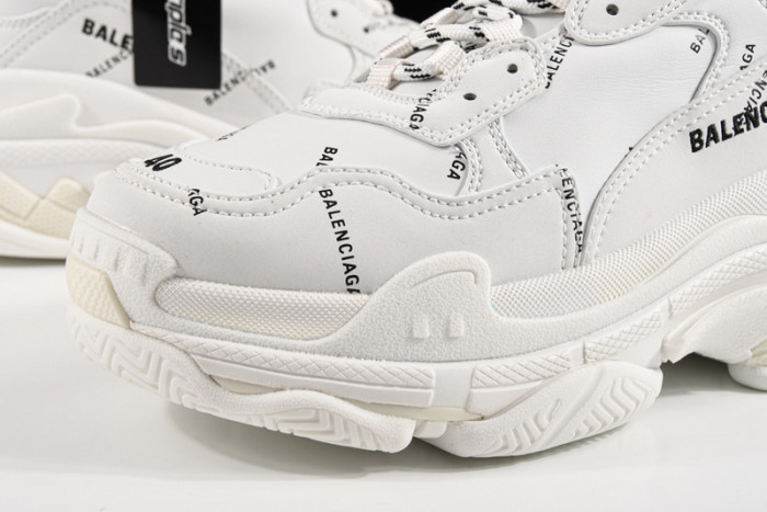 triples trainer sneakers letters 2000016