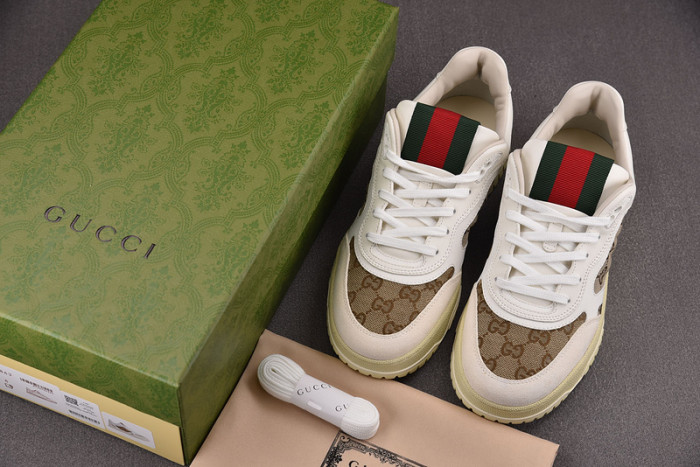 G*u*i* trainer sneaker106