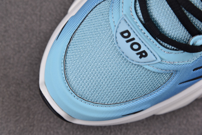 D1OR SNEAKERS B44 T0000-237