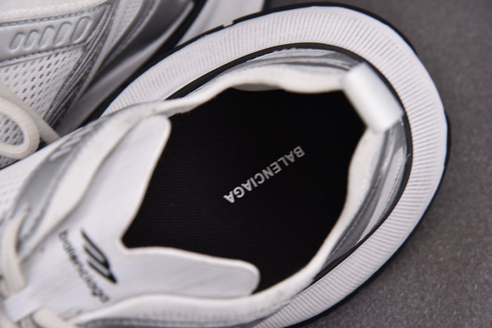 sneaker circuit 7000002