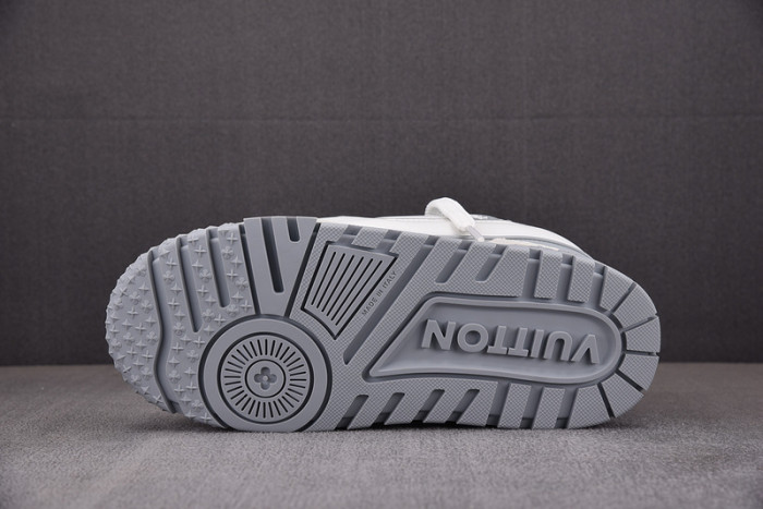 l&v snekaers l0000161