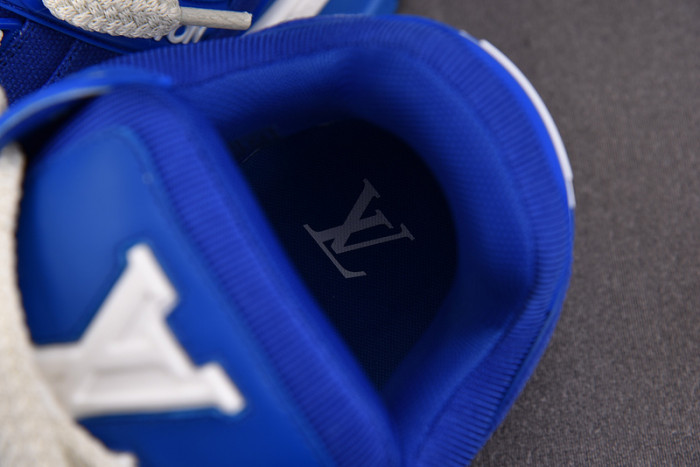 l&v snekaers l0000111