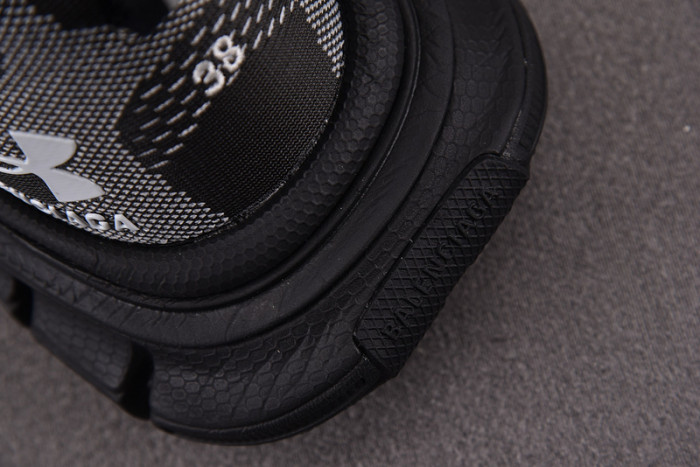 SNEAKER 3XL 31000013