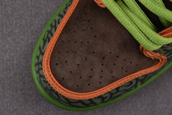 nike sb dunk low de la soul 789841-332