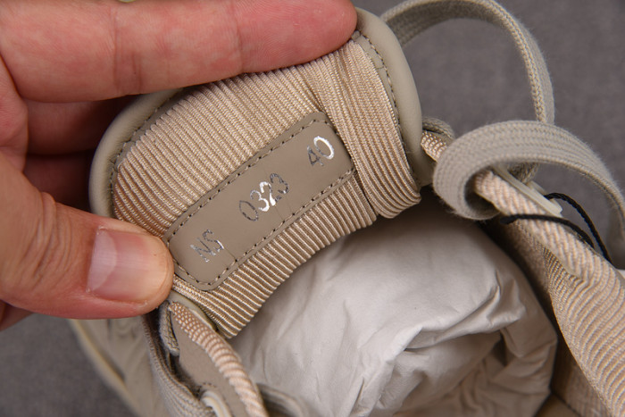 DIO* SNEAKERS B27 T0000-025