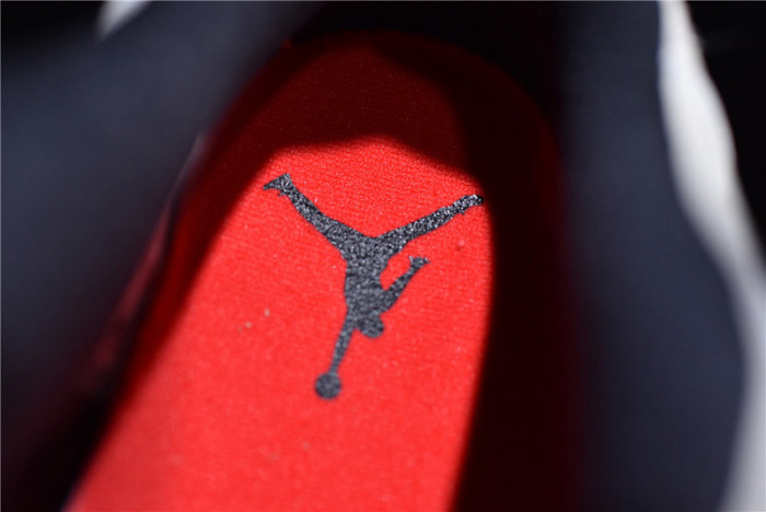 air jordan 11 low snakeskin light bone cd6846-002