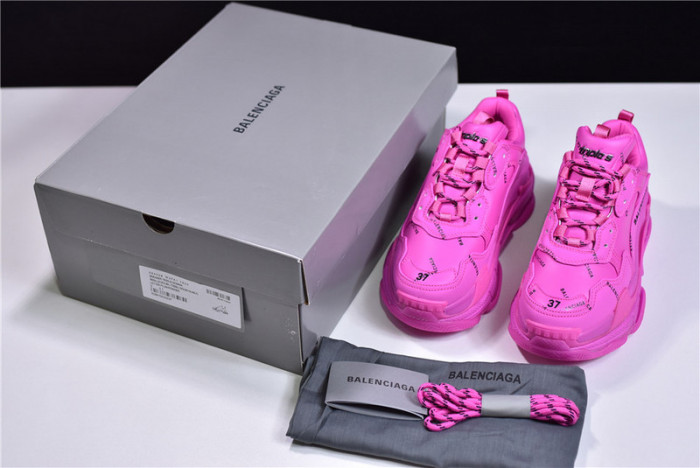 triples trainer sneakers letters 2000020