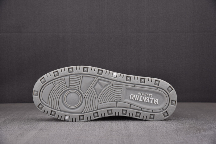 v*lentino sneakers vt000003