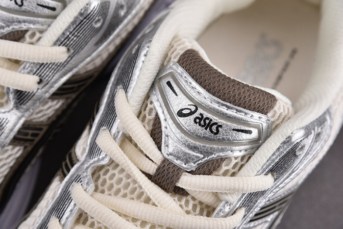 As*ic*s gel-kayano 14 1201a019-108