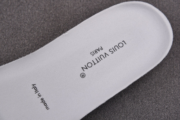 l&v snekaers l0000129