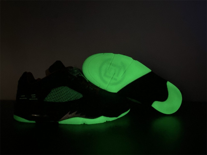 air jordan retro 5 “anthracite” dm4640-036