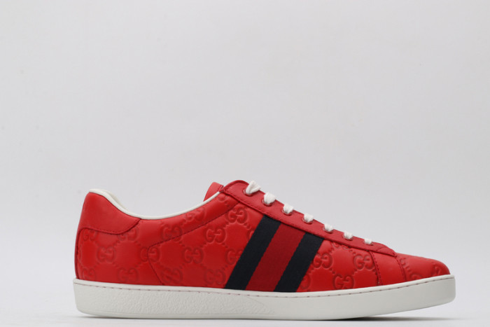 G*u*i* trainer sneaker65