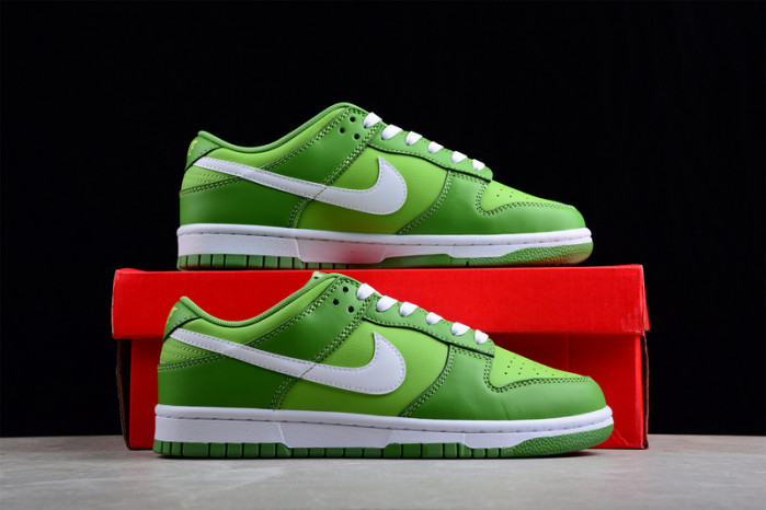 nike dunk low chlorophyll dj6188-300