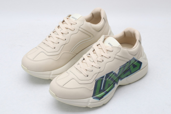 G*u*i* trainer sneaker27
