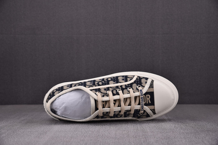 dio* sneakers t0000-058