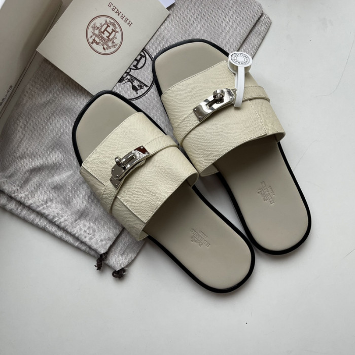 Herme* Sandal94