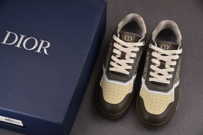 DIO* SNEAKERS B27 T0000-021