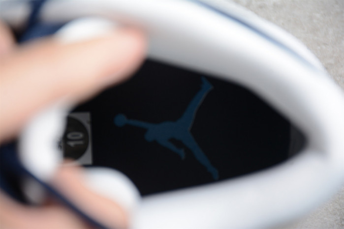 air jordan 13 “dark powder blue ” 414571-144