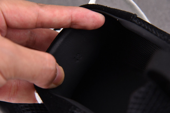 herme* snekaers h000001