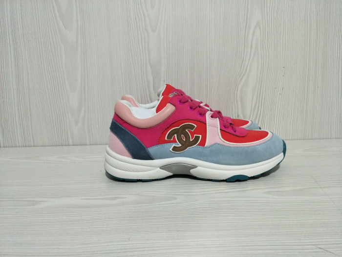 chane* snekaers c000020