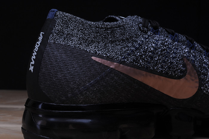 nike air vapormax flyknit explorer dark 849558-010