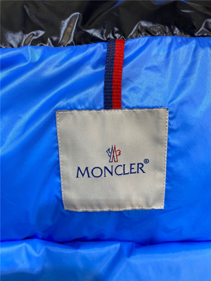 Moncler Down Jacket 74