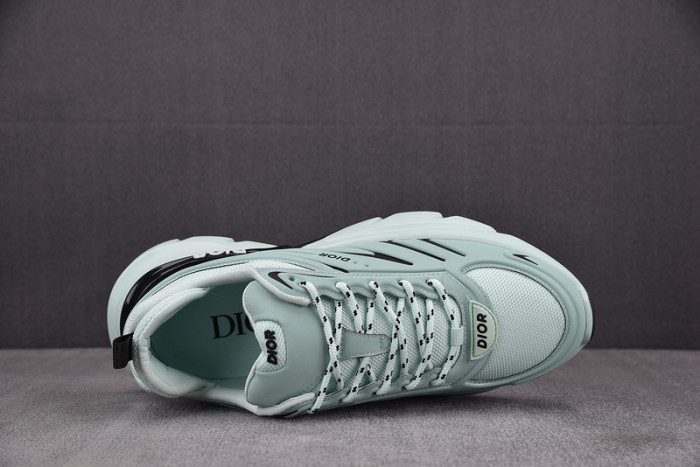 D1OR SNEAKERS B44 T0000-242