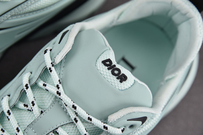 D1OR SNEAKERS B44 T0000-242