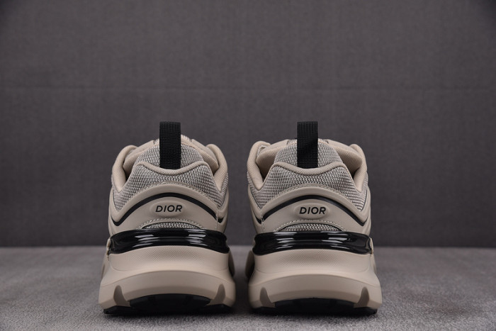 D1OR SNEAKERS B44 T0000-241